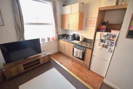 Watlington Street, Reading, Image 5