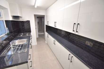 Property For Rent Cumberland Road, Reading