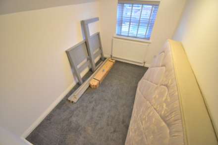 Cumberland Road, Reading, Image 10