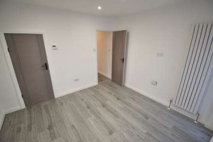 Cumberland Road, Reading, Image 5