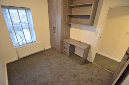 Cumberland Road, Reading, Image 9