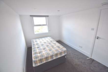 Cholmeley Road, East Reading, Image 9