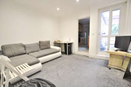 Brighton Road, Reading, Image 3