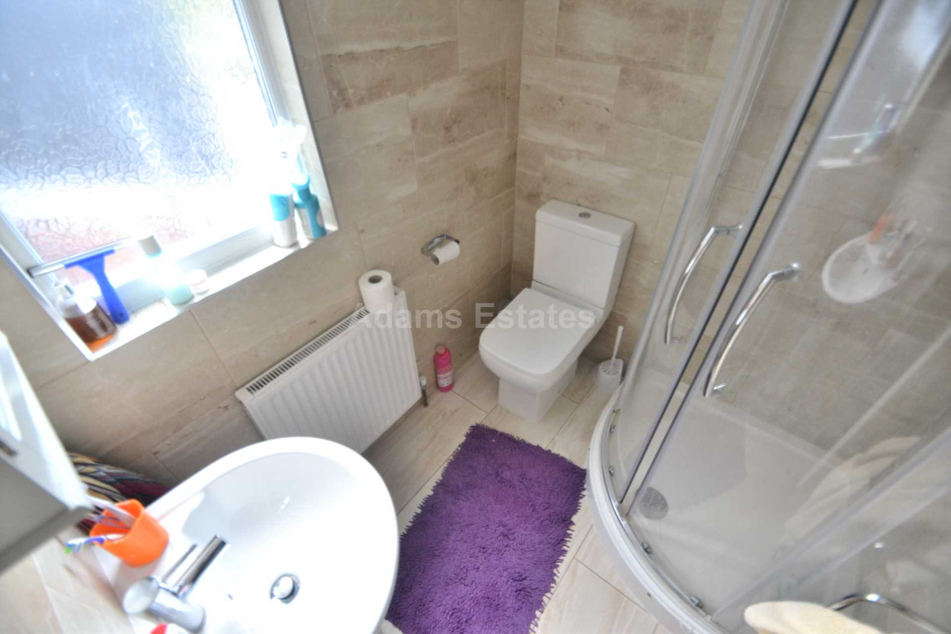 Donnington Gardens, Reading, Image 10