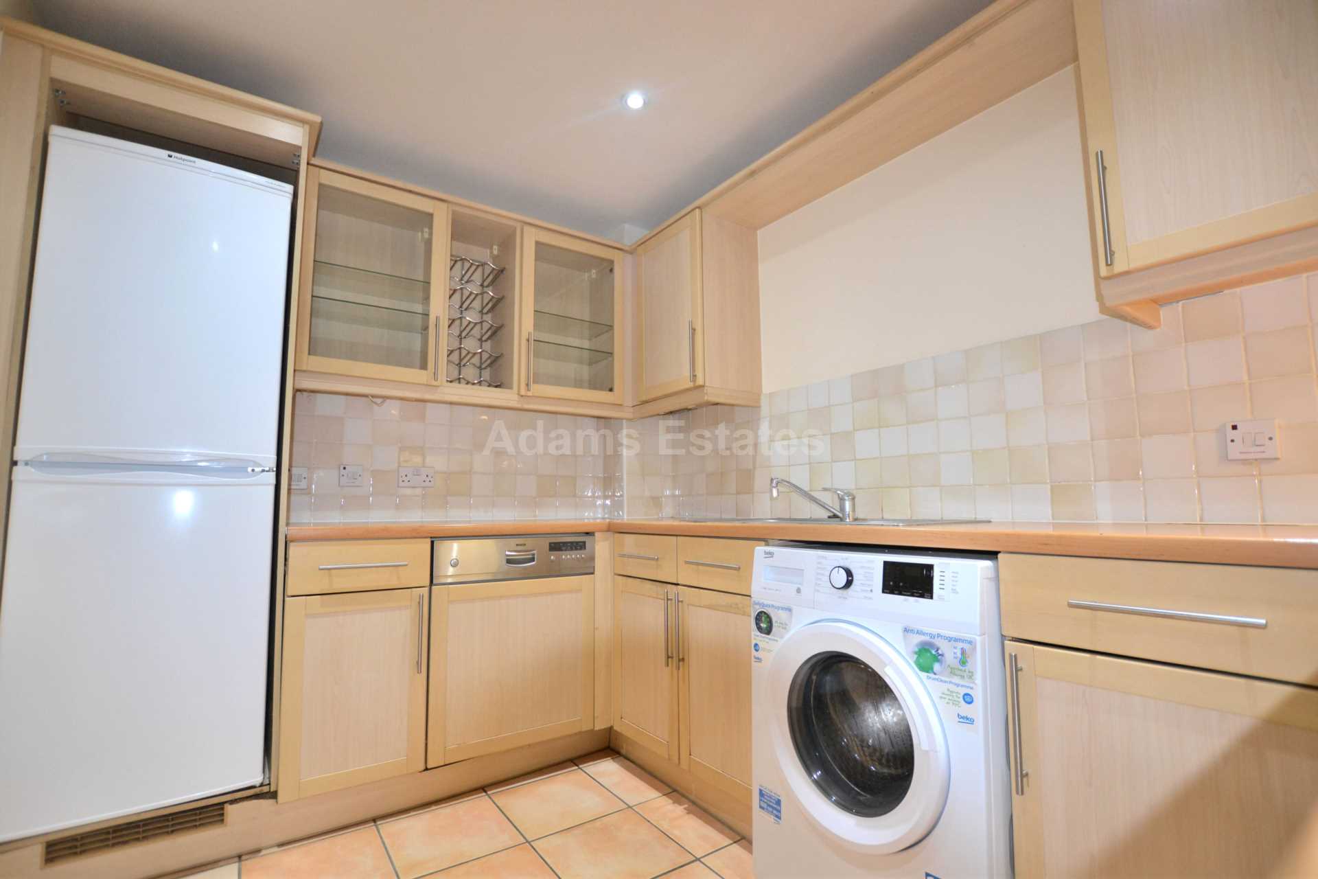 Quadrant Court, Reading, Image 6