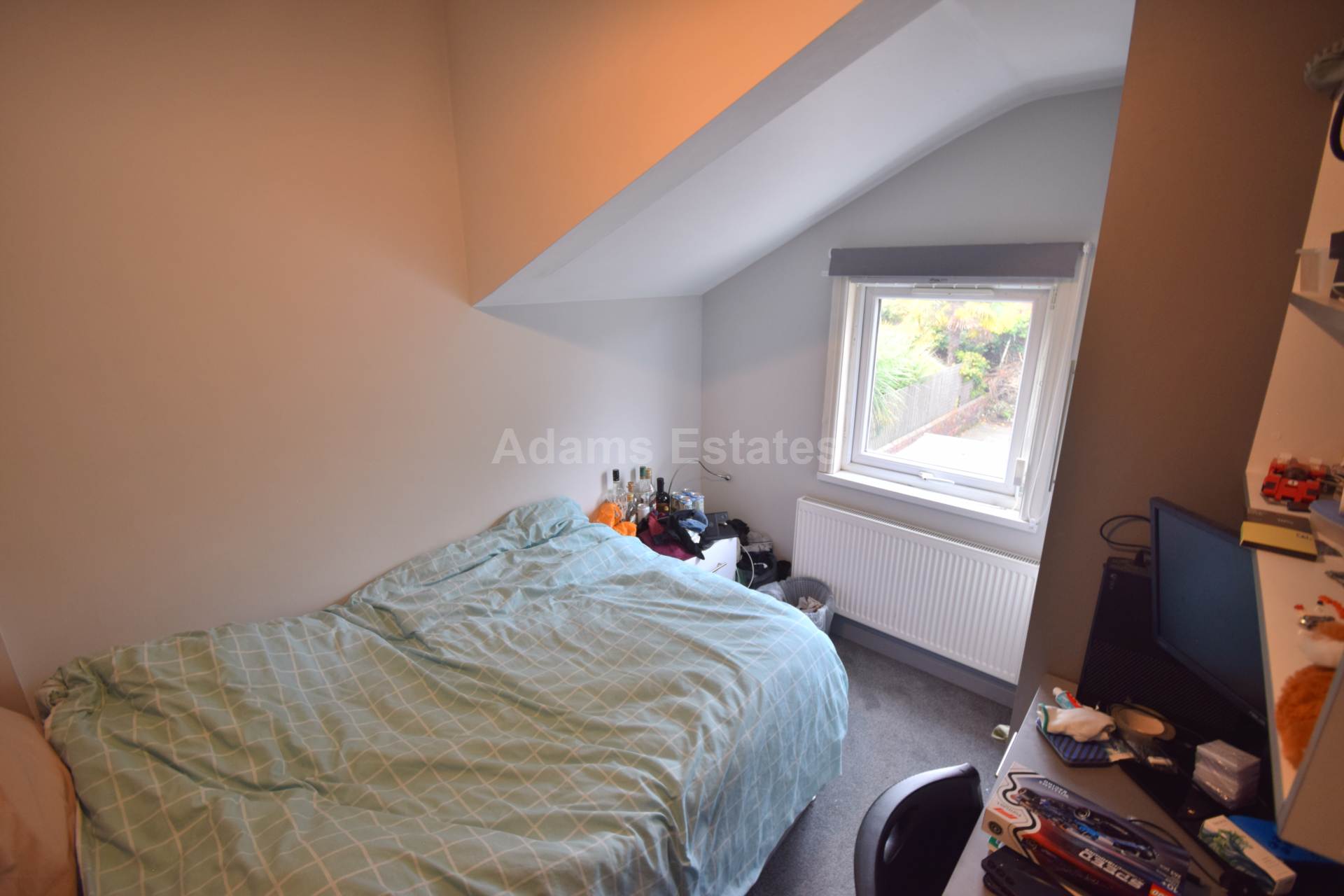Donnington Gardens, Reading, Image 8