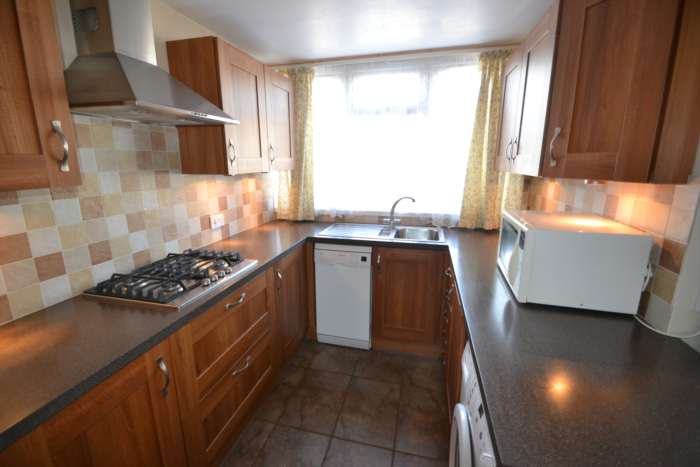 Hexham Road, Reading, Image 3