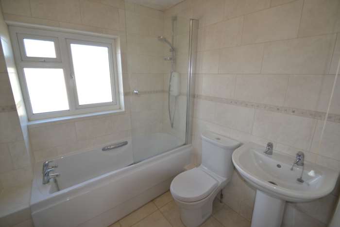 Hexham Road, Reading, Image 8
