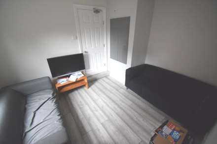 Erleigh Road, Reading, Image 3