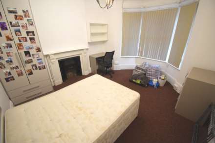 Erleigh Road, Reading, Image 4