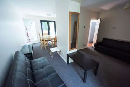 Foxhill Road, Reading, Image 1