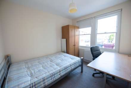 Foxhill Road, Reading, Image 18