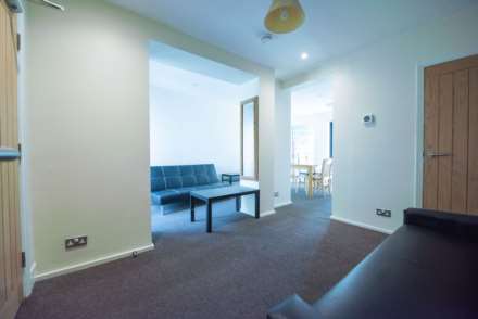 Foxhill Road, Reading, Image 2