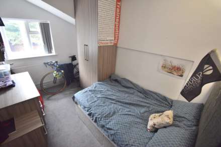Blenheim Road, Reading, Image 12