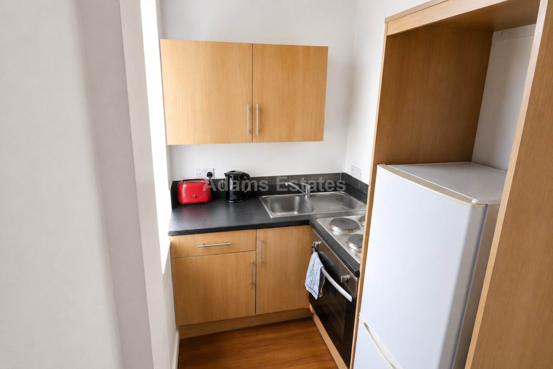 Watlington Street, Reading, Image 2