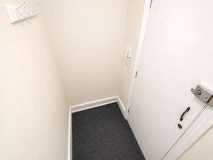 London Road, Reading, Image 8