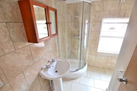 London Road, Reading, Image 11