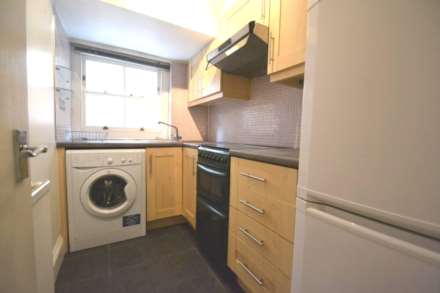 Castle Street, Reading, Image 4