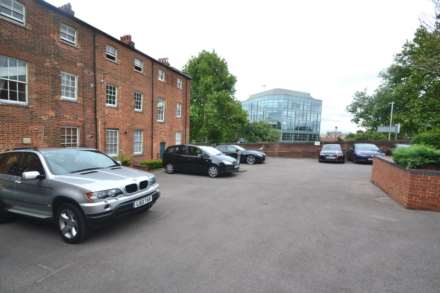 Castle Street, Reading, Image 8