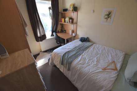 Swainstone Road, Reading,RG2 0DX, Image 7