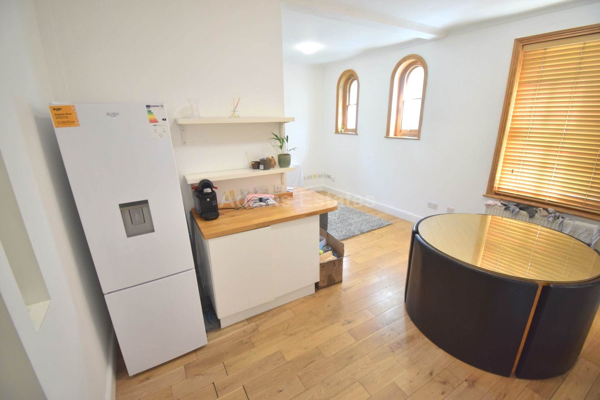 Wokingham Road, Reading, Image 4