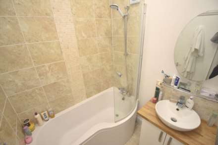 Wokingham Road, Reading, Image 9