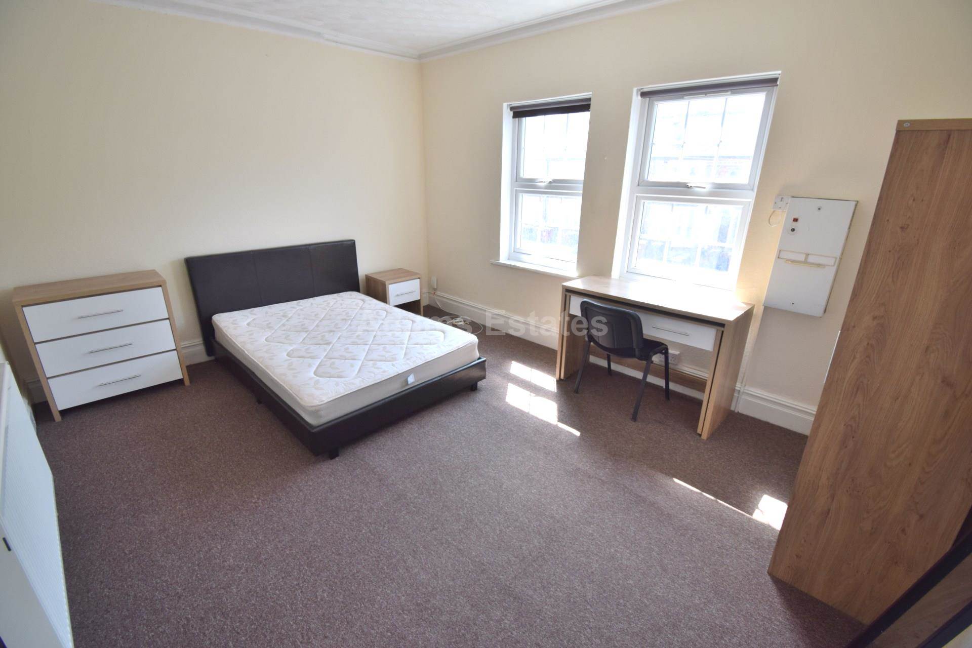 London Road, Reading, Image 10