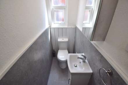 London Road, Reading, Image 9