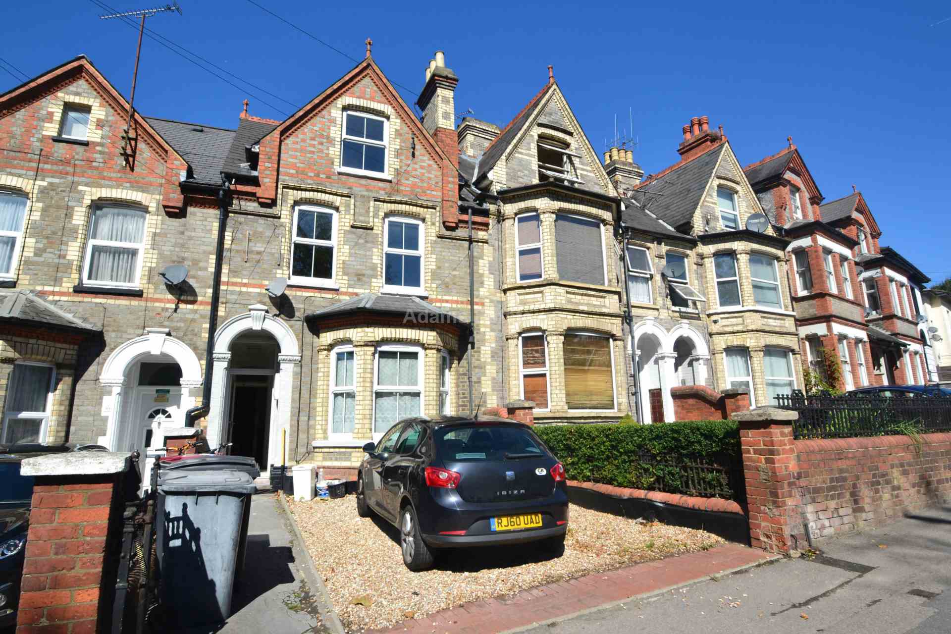 Basingstoke Road, Reading, Image 2