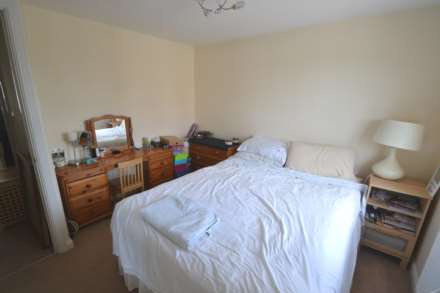 Jersey Drive, Winnersh, Image 5