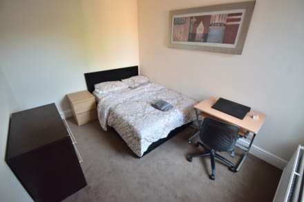 Essex Street, Reading, Image 7