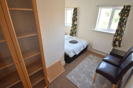 Essex Street, Reading, Image 8