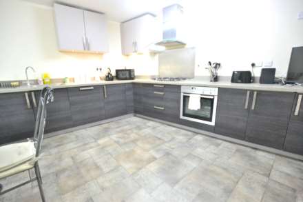 Waylen Street, Reading, Image 4