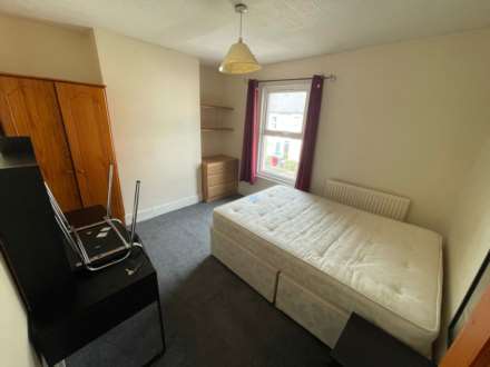 Granby Gardens, Reading, Image 4