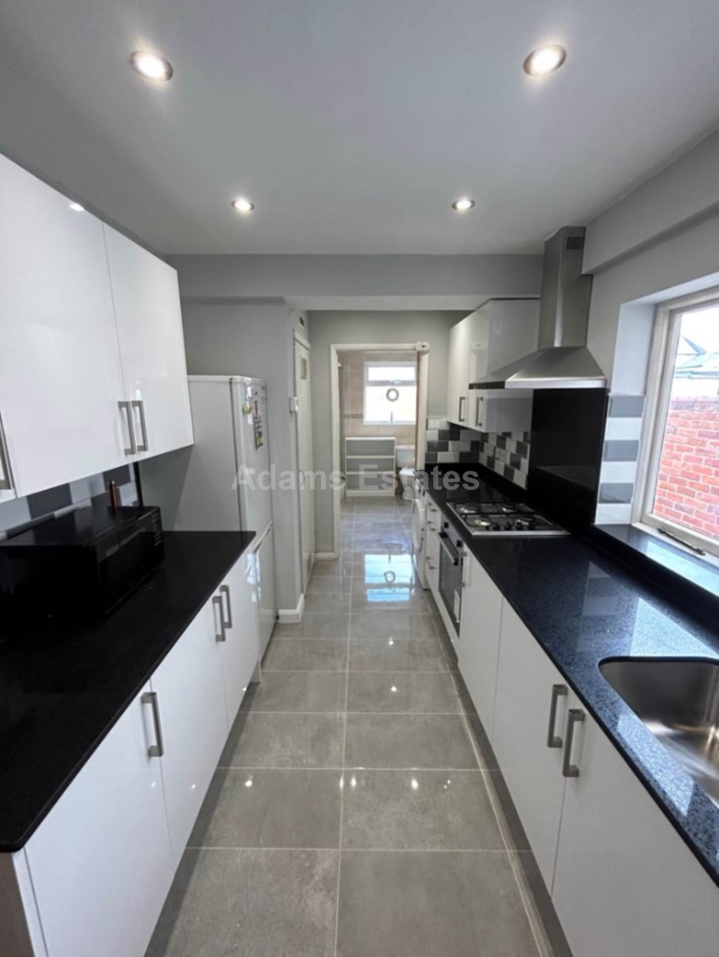 Blenheim Road, Reading, Image 1