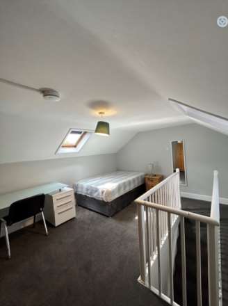 Blenheim Road, Reading, Image 11