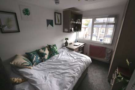 Bulmershe Road, University Area, Image 10