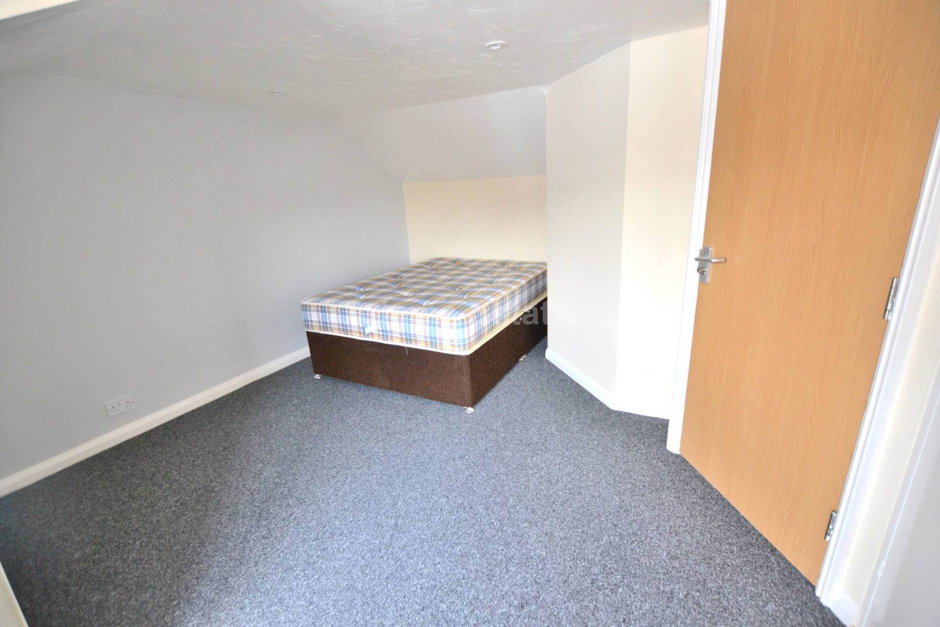 Waylen Street, Reading, Image 8
