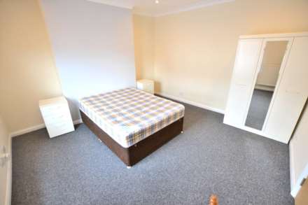 Waylen Street, Reading, Image 4