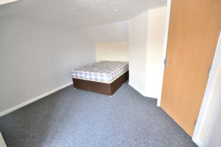 Waylen Street, Reading, Image 8