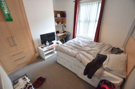 Blenheim Road, Reading, Image 4