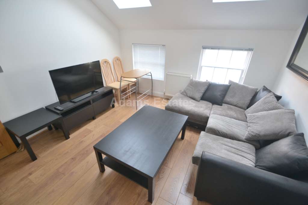 London Street, Reading, Image 4