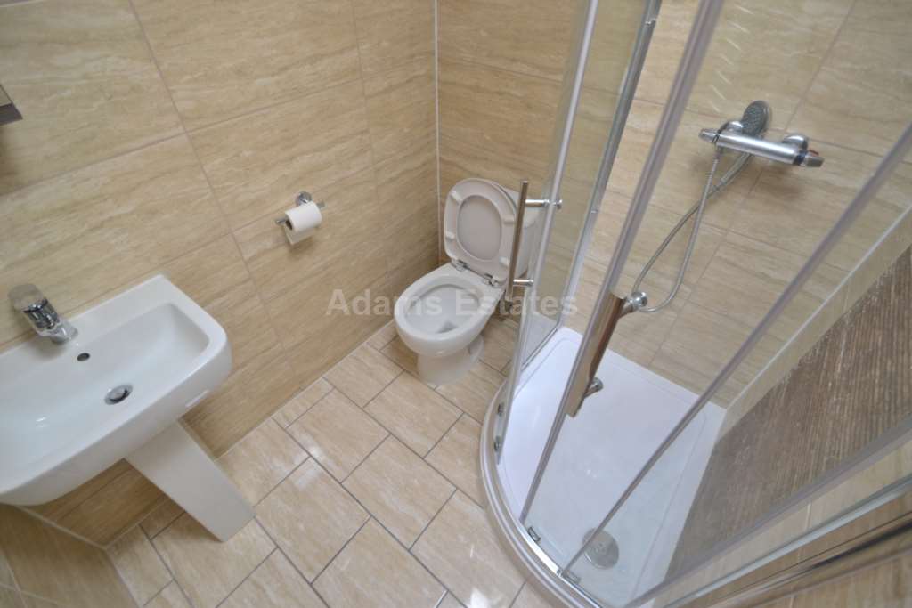 London Street, Reading, Image 5