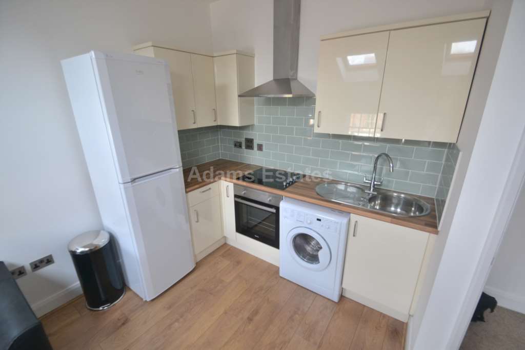 London Street, Reading, Image 6