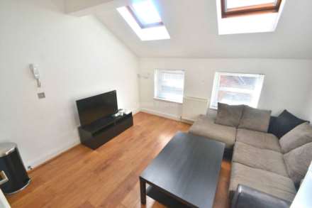 London Street, Reading, Image 7