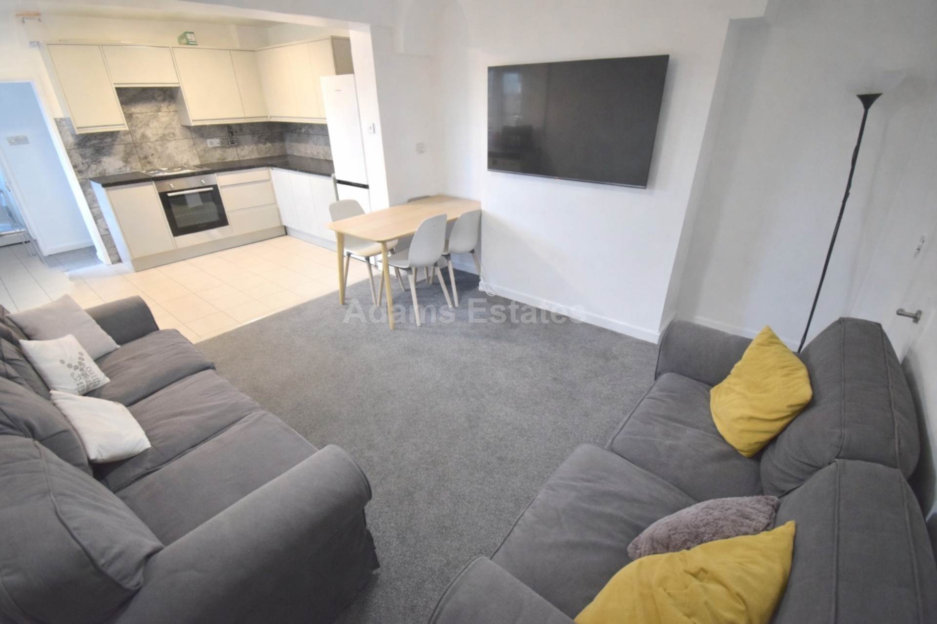 Elm Road, Reading, RG6 5TS, Image 3