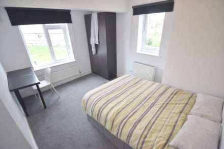 Elm Road, Reading, RG6 5TS, Image 10