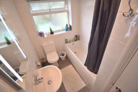 Elm Road, Reading, RG6 5TS, Image 7