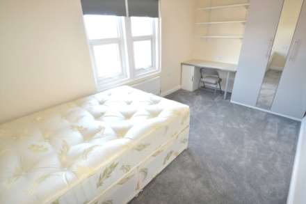 Brighton Road, Reading, Image 8