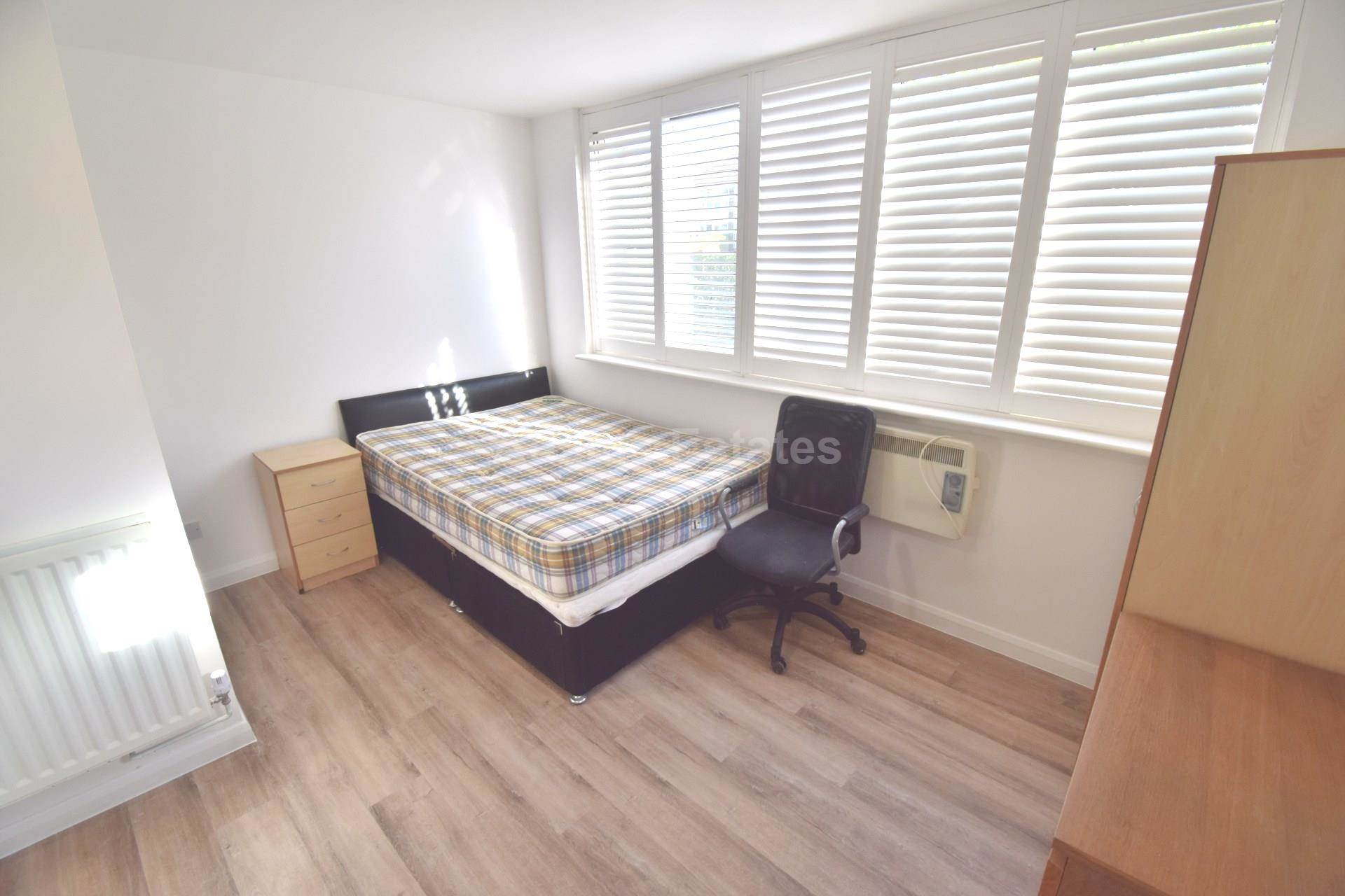 Stanhope Road, Reading, Image 4